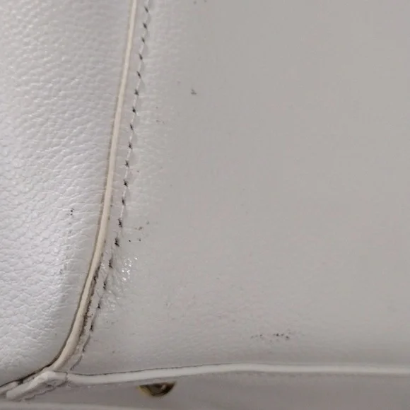 Samantha Thavasa Off-White Leather Tote Shoulder Bag – Magnetic Snap Handbag - Picture 12 of 16